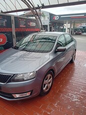 Skoda rapid 1, 6 tdi