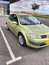 Vând Renault Megane Sedan 1,6