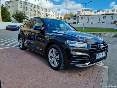 Audi Q5 Audi Q5 Unicat, 2xS Line, 286CP,panorama,cokpit ,camere 360,far matrix