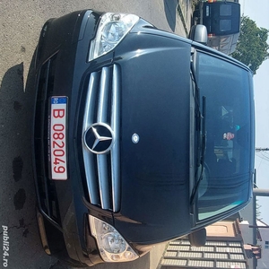 Vând Mercedes-Benz Vito
