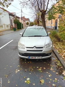 Vând sau schimb cu combi , Citroen C4 benzină