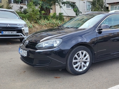 Volkswagen Golf 6 Diesel 1.6 Full Opțiuni Acte la zi