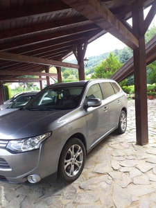 Mitsubishi Outlander 2013