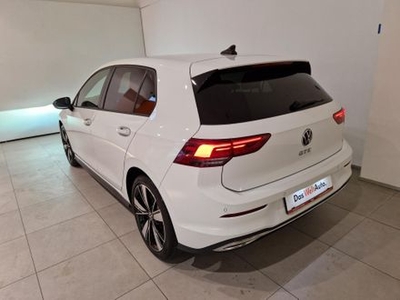 VW Golf GTE