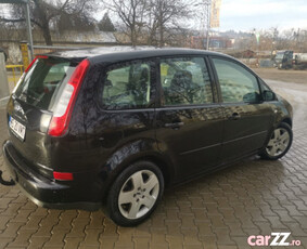 Ford focus x max an 2007 1.6i