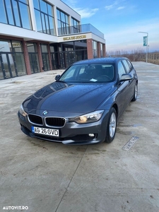 BMW Seria 3 316d Touring Advantage