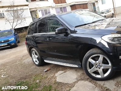 Mercedes-Benz ML 350 BlueTEC 4MATIC 7G-TRONIC