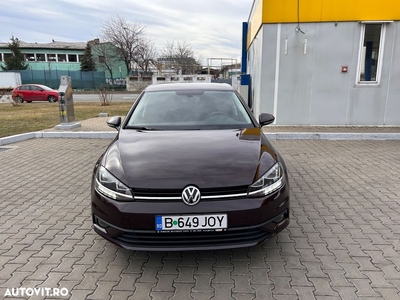 Volkswagen Golf 1.0 TSI Trendline