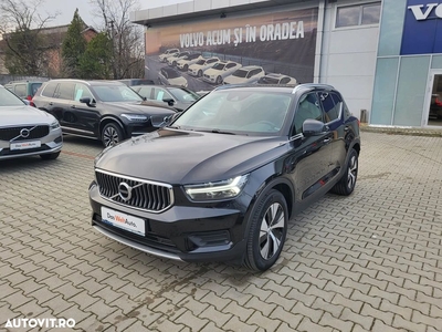 Volvo XC 40 Recharge T4 Twin Engine AT7 Inscription Expression