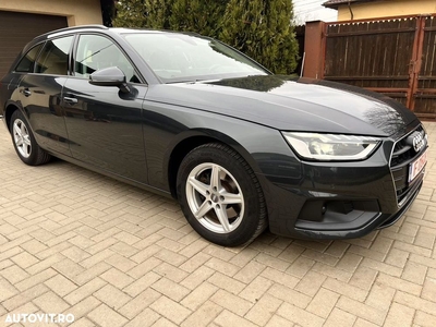 Audi A4 Avant 30 TDI S tronic