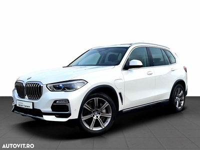 BMW X5 xDrive45e xLine