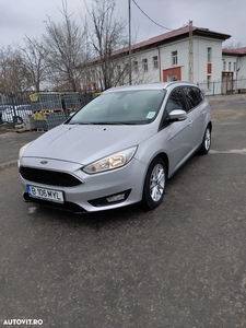 Ford Focus 1.5 EcoBlue Start-Stopp-System ST-LINE X