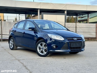 Ford Focus Turnier 1.0 EcoBoost Start-Stopp-System Champions Edition