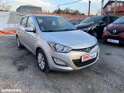 Hyundai i20 1.4 Automatik Style