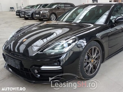 Porsche Panamera 4