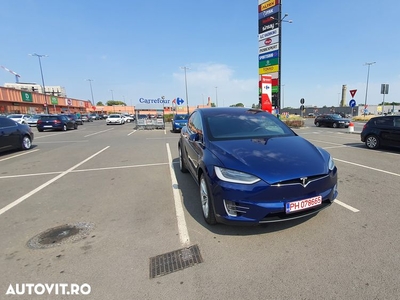 Tesla Model X 100D Allradantrieb