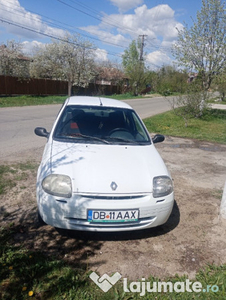 Renault Clio 2 / 2001 / benzină