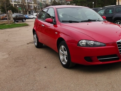 Alfa Romeo 147 1.6 T.S. 16V 120 Veloce