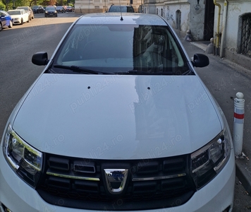 Dacia Sandero, 34000 km reali, climatizare și Radio Bluetooth