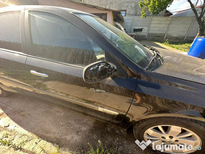 Renault Laguna 2 facelift