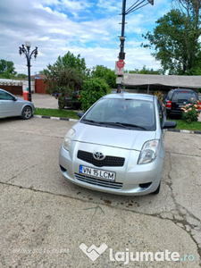 Toyota yaris 2008