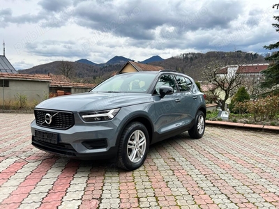 Volvo XC40 T3 R-DESIGN - Automat - Benzina - Individual