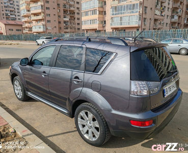 Mitsubishi Outlander 2012, 4x4, cutie automata, 7 locuri