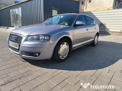 Audi A3 1.6 FSI masina