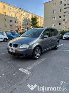 Volkswagen Touran masina