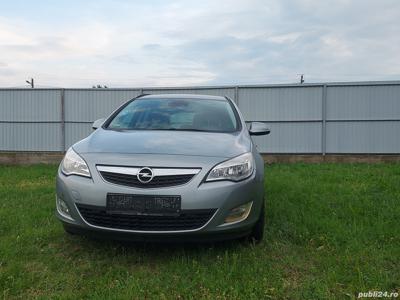 Opel Astra J 1.7 cdti 2011 euro 5