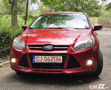 Ford focus titanium 2012