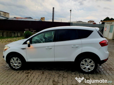 Ford Kuga anul 2009