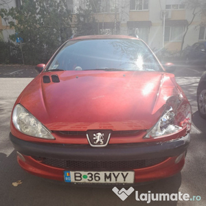 Peugeot 206 SW 2004- avariat