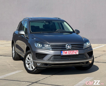 Volkswagen Touareg 3.0TDI KARAT 2017 4X4 Automat Finantare Garantie