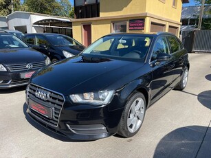 Audi A3 Sportback 1.6 TDI Stronic Attraction