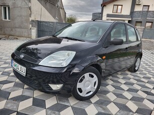 Ford fiesta 1,4 diesel înmatriculată RO