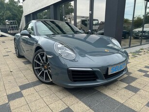 Porsche 911 Carrera PDK