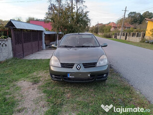 Renault symbol masina