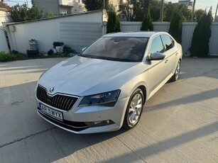 Skoda Octavia 2.0 TDI DSG Drive