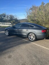 Vând Audi A5 2010 sport-back 2.0 TDI