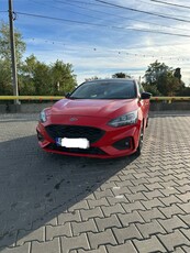 Vând Ford Focus ST 2.0