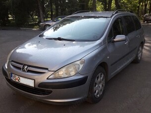 Vând Peugeot 307 Break, 1.4 i 16V benzină