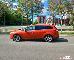 Ford Focus Turnier 1.6 Turbo 182 cai St.Champions