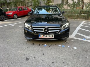 Mercedes-Benz E 220 d 9G-TRONIC