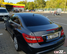 Mercedes E250 coupe