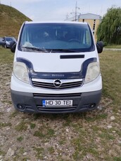 Opel Vivaro 8+1