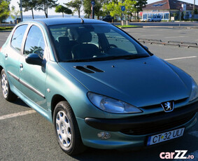 Peugeot 206 2.0 HDI (diesel) culoare verde metalizat din 2001