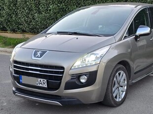 Peugeot 3008 Hybrid4