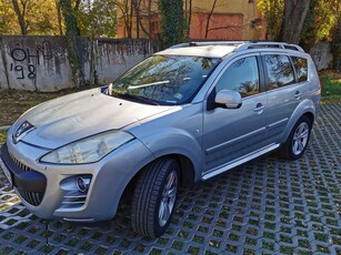 Peugeot 4007