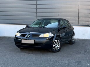 Renault Megane II Sedan 1.4 Influence